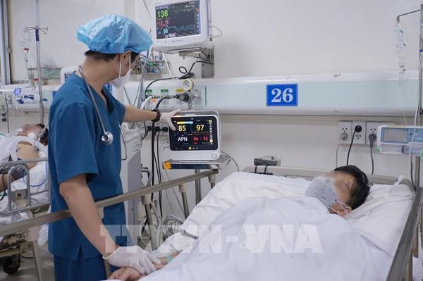 Cảnh báo nguy hiểm từ rượu pha cồn công nghiệp