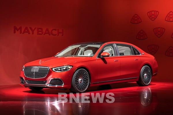 Maybach S 450 4MATIC và S 680 4MATIC về Việt Nam có giá bán từ 8,199 tỷ đồng
