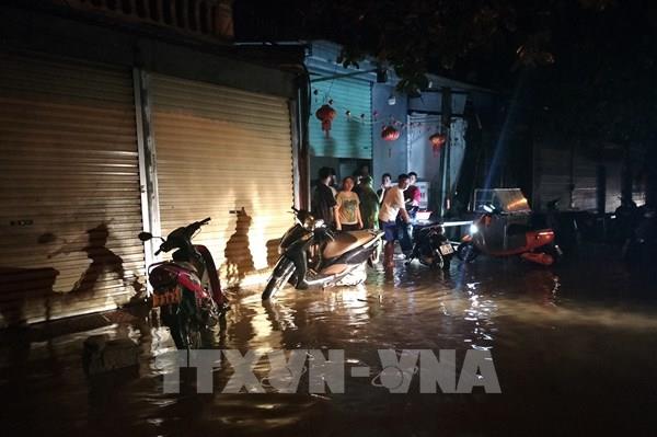 Bão số 2: Nhiều tuyến phố ở Điện Biên bị ngập nặng sau mưa lớn trong đêm