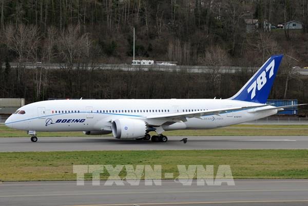 Boeing giao máy bay Dreamliner 787 đầu tiên cho khách hàng sau hơn một năm