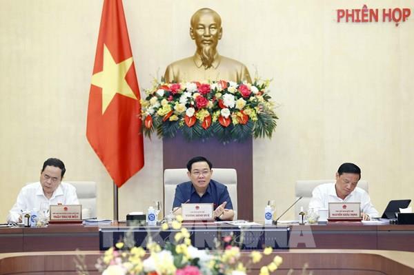 Thành lập thị trấn Bình Phú (Tiền Giang) và thị xã Chơn Thành (Bình Phước) ​