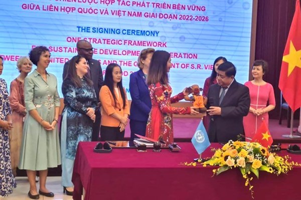 Việt Nam - Liên Hợp Quốc ký văn kiện khung chiến lược hợp tác phát triển bền vững