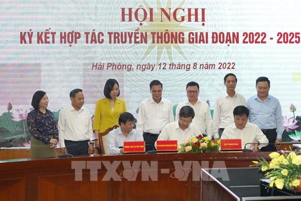 TTXVN, Báo Nhân dân và UBND TP Hải Phòng ký chương trình hợp tác truyền thông