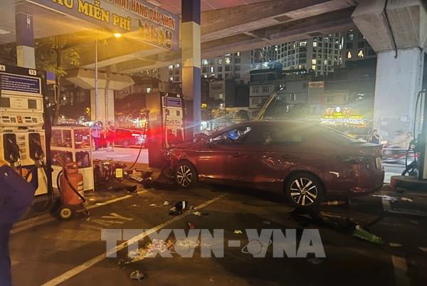 Hà Nội tiếp tục kiểm tra nồng độ cồn đối với người tham gia giao thông