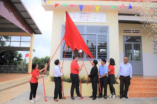 Central Retail tặng Nhà ăn bán trú cho học sinh đồng bào dân tộc thiểu số ở Đắk Lắk