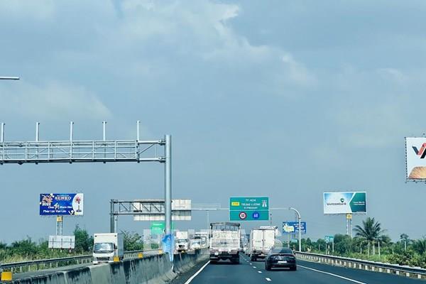 Vì sao cần mở rộng cao tốc từ Tp. Hồ Chí Minh xuống Mỹ Thuận?