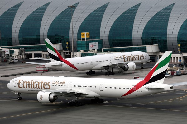 Emirates khai thác trở lại chuyến bay đi Dubai vào rạng sáng 6/3