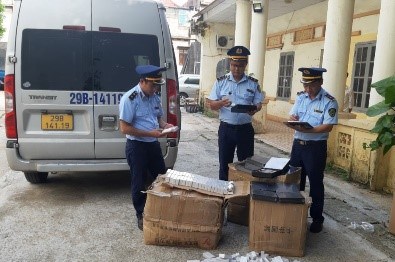 Ngăn chặn lô mỹ phẩm nhập lậu đang chuẩn bị đưa đi tiêu thụ