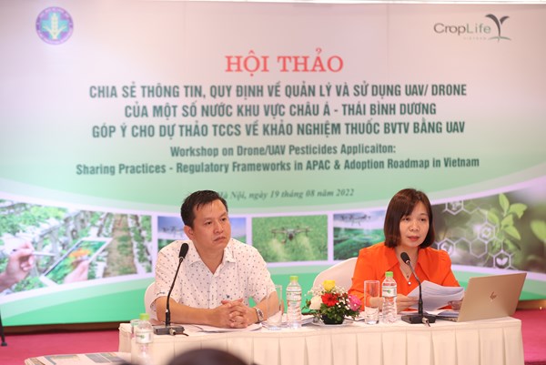 Khảo nghiệm thuốc bảo vệ thực vật bằng thiết bị bay không người lái