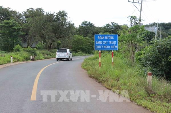 Nguy cơ mất an toàn trên tuyến ĐT 755B nối Bình Phước với Lâm Đồng