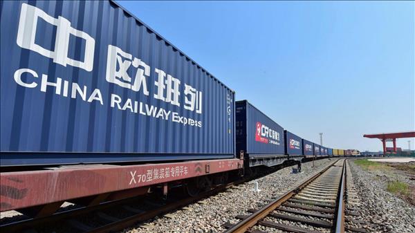 Khối lượng hàng hóa vận chuyển bằng đường sắt của Trung Quốc tăng mạnh