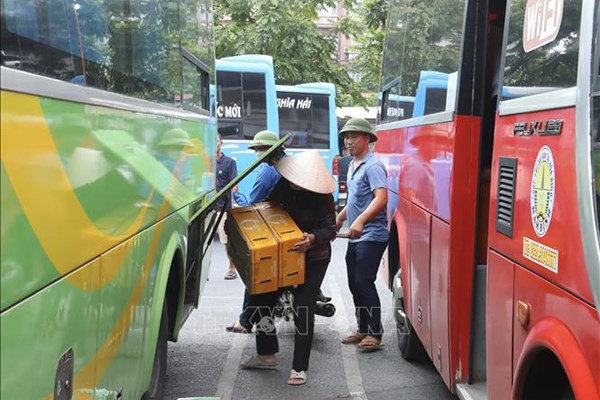 Doanh nghiệp vận tải hành khách ở Lâm Đồng giảm giá cước