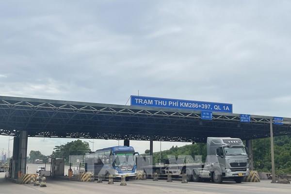 Trạm thu phí "hết hạn sử dụng" 5 năm làm cản trở giao thông Quốc lộ 1A