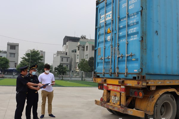 Hải quan Quảng Ninh tăng cường chống buôn lậu cuối năm