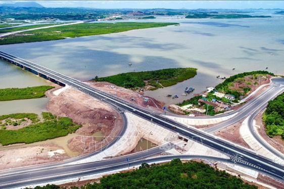 Lý do cao tốc Vân Đồn – Móng Cái chưa có trạm dừng nghỉ