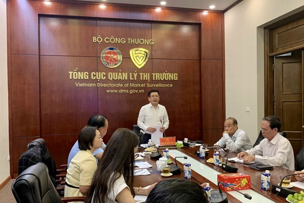 Không có tình trạng đứt gãy nguồn cung xăng dầu