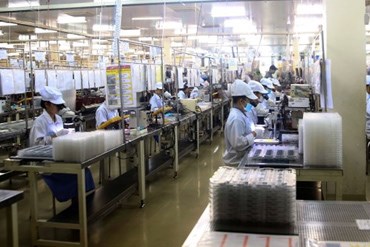TP. Hồ Chí Minh: Công nhân Công ty trách nhiệm hữu hạn Nidec Servo đi làm trở lại