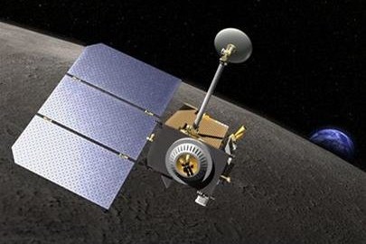 Người dân háo hức chờ đợi sự kiện NASA phóng tàu thăm dò Mặt trăng