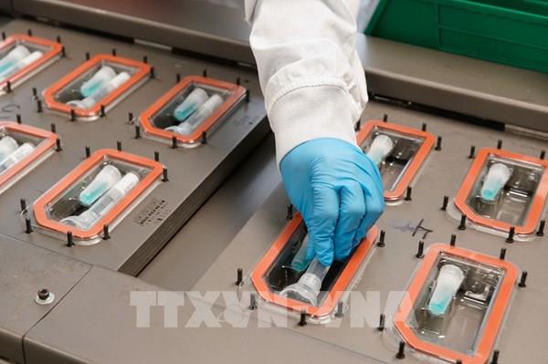 Mỹ ngừng phát miễn phí bộ xét nghiệm COVID-19