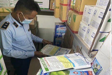 Phát hiện 200 kg thuốc bảo vệ thực vật không được phép sử dụng