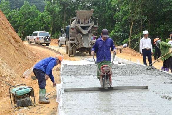 Lâm Đồng đặt mục tiêu năm 2025 sẽ cứng hóa tất cả đường giao thông nông thôn