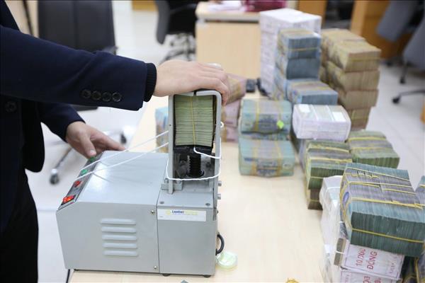 Ngân hàng Nhà nước tăng lãi suất qua kênh cầm cố giấy tờ có giá