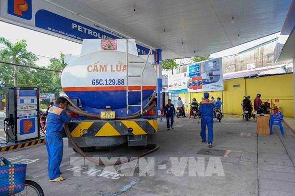 Bộ trưởng Bộ Tài chính: Tạo thuận lợi cho doanh nghiệp đảm bảo nguồn xăng dầu