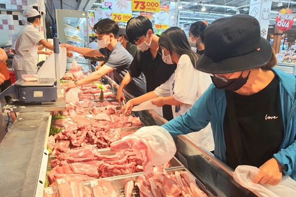Central Retail triển khai chương trình “Bán thịt lợn tươi không lợi nhuận”