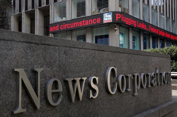 News Corp báo cáo lợi nhuận tăng gần gấp hai lần​