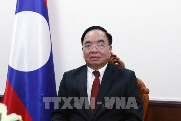 Việt Nam - Lào tăng cường hợp tác thương mại và kinh tế