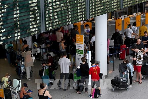 Đức: Phi công Lufthansa tiếp tục đình công