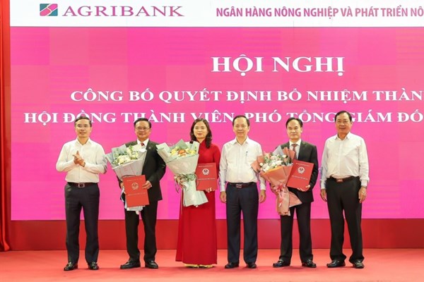 Bổ nhiệm loạt nhân sự cấp cao tại Agribank