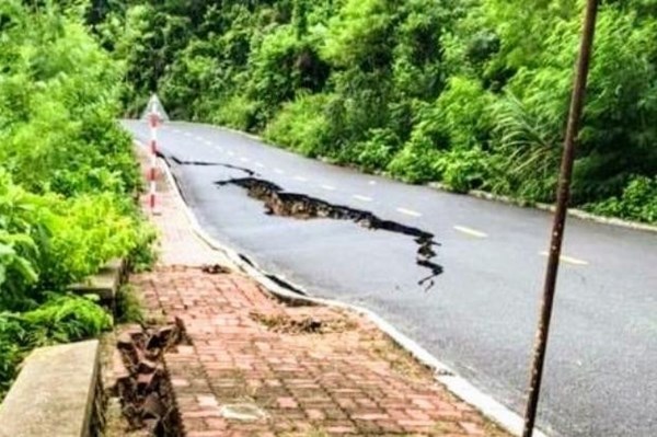 Xử lý sạt lở ảnh hưởng khu dân cư tại quận Đồ Sơn, Hải Phòng