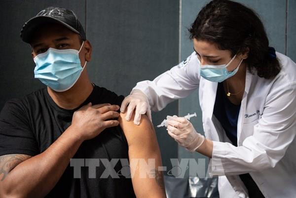 Giới khoa học Mỹ hợp lực "giải mã" hội chứng COVID kéo dài