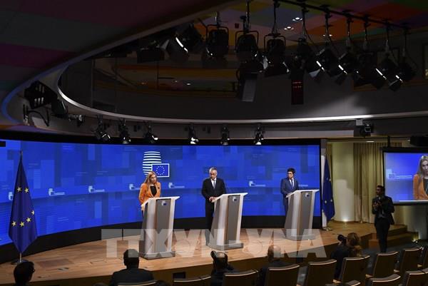 Châu Âu nhất trí về 4 giải pháp cấp bách về giá năng lượng