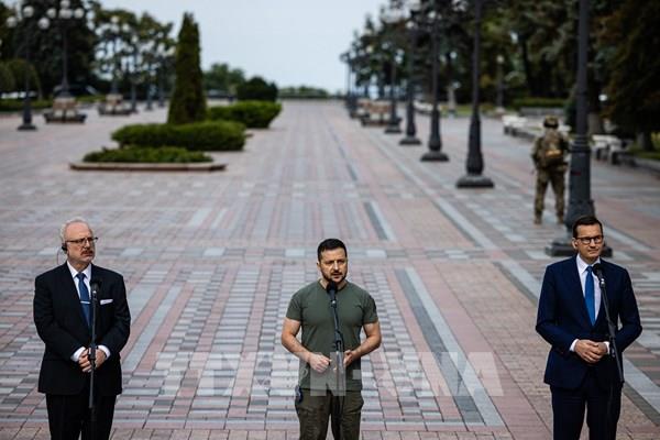 Ba Lan muốn mua điện từ nhà máy điện hạt nhân Ukraine