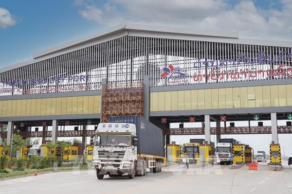 Kim ngạch thương mại Việt Nam - Lào tiếp tục tăng