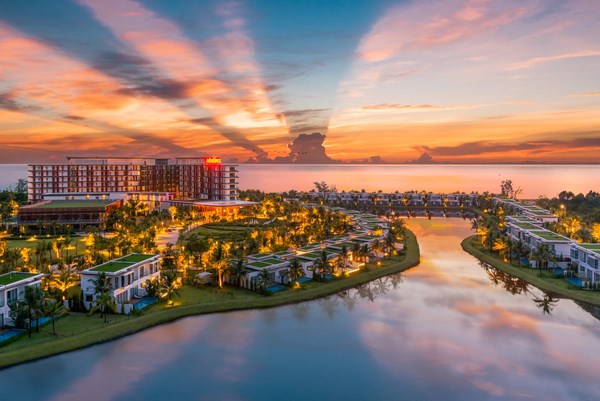 Vì sao bất động sản 2 mặt nước được giới đầu tư săn lùng