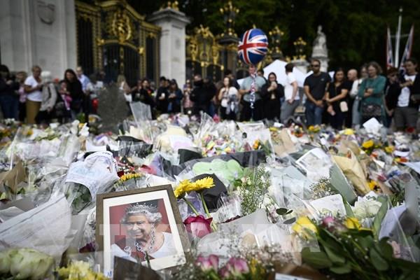 Lễ viếng Nữ hoàng Anh kéo dài 4 ngày