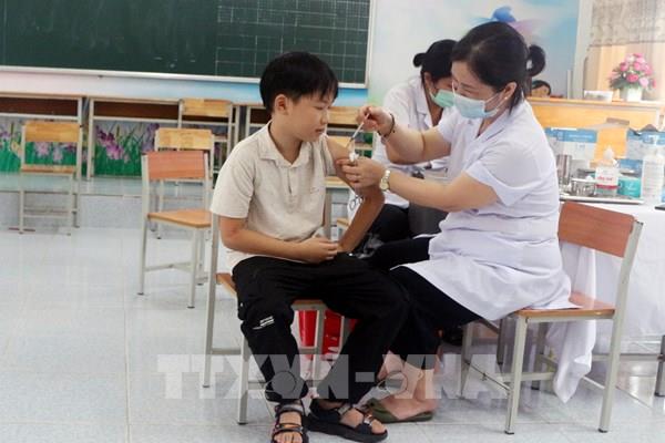 Số ca mắc COVID-19 trong ngày 28/4 cao nhất trong 6 tháng qua