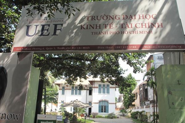 Điểm chuẩn trúng tuyển Đại học Kinh tế - Tài chính TP.HCM