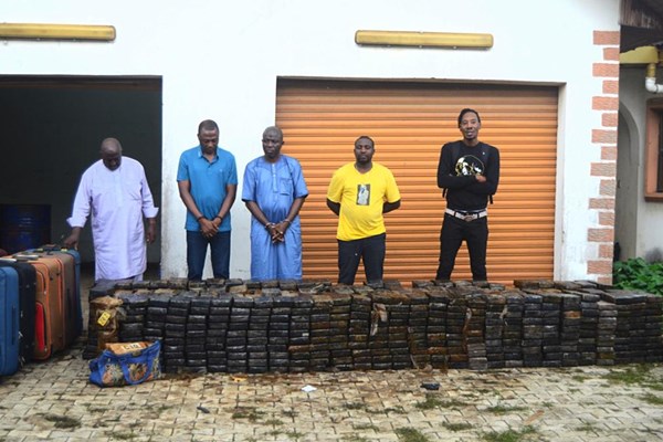 Nigeria thu giữ khối lượng cocaine kỷ lục