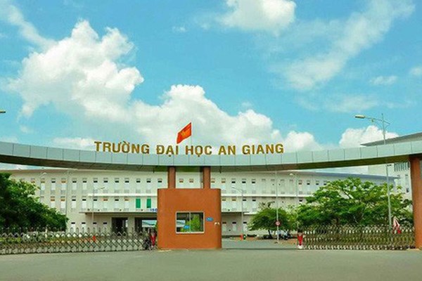Điểm chuẩn Đại học An Giang năm 2022 cao nhất 27 điểm
