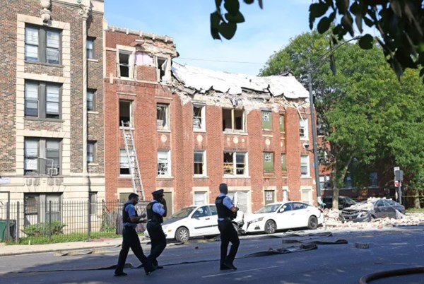 Nổ gây sập nhà tại Chicago 