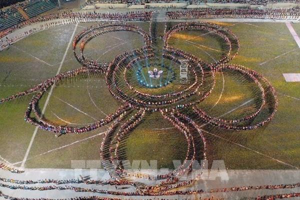 Độc đáo nghệ thuật xòe Thái