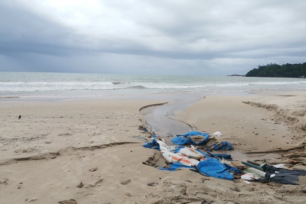 Lật thuyền tại Campuchia: Đang tìm kiếm hàng chục người Trung Quốc mất tích