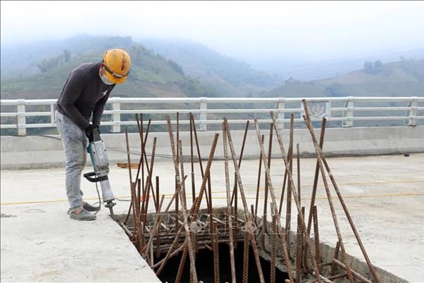 Thành phố Trà Vinh tạm dừng giao thông cầu Long Bình 1