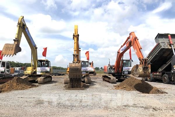 Khởi công Dự án thành phần thuộc Đường Vành đai 3 Tp. Hồ Chí Minh