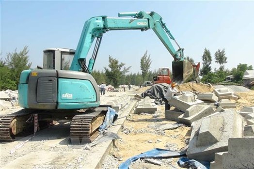 Dự án kè khẩn cấp vào nhóm giải ngân 0 đồng, người dân xã đảo đối diện với hiểm nguy