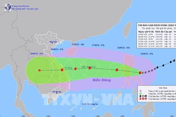 Bão NORU mạnh cấp 15, giật trên cấp 17